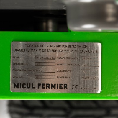 Poza Tocator crengi Micul Fermier MF-MO1008-S001-G01, motor benzina 7 CP, diametru maxim taiere 80 mm, pentru brichete. Poza 43951