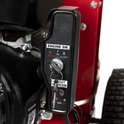 Poza Tocator crengi si tulpini Micul Fermier GF-2206, motor benzina 15 CP, diametru maxim taiere 100 mm, pentru rumegus. Poza 43978