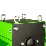 Poza Tocator crengi Micul Fermier MF-MO1011-G01, motor benzina 18CP, diametru maxim taiere 120mm, cu carlig de remorcare, pentru brichete. Poza 43870
