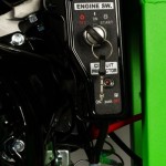 Poza Tocator crengi Micul Fermier MF-MO1011-G01, motor benzina 18CP, diametru maxim taiere 120mm, cu carlig de remorcare, pentru brichete. Poza 43878