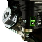 Poza Tocator crengi Micul Fermier MF-MO1011-G01, motor benzina 18CP, diametru maxim taiere 120mm, cu carlig de remorcare, pentru brichete. Poza 43881